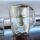 Une carafe filtrante